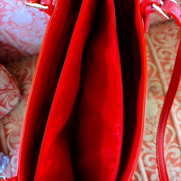 Tory Burch Red Tote - Picture 4 of 9